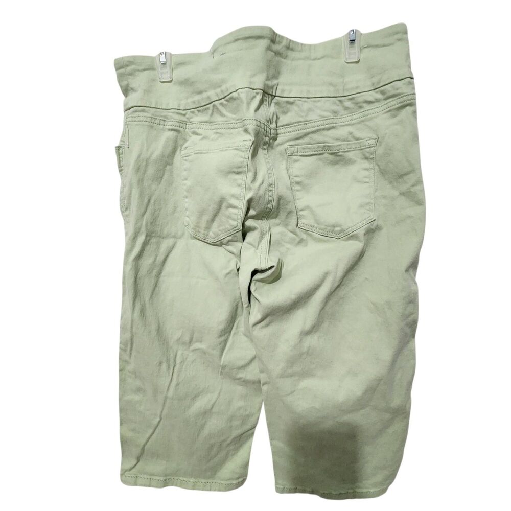 Gloria Vanderbilt Capri Size 12 Green Stretch With Pockets. New - Picture 3 of 16